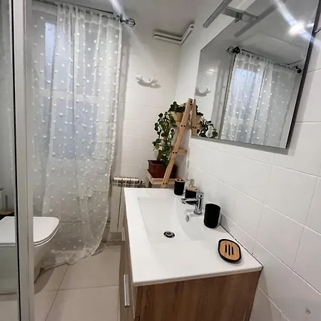 La Casa De Elena Con Terraza En El Centro