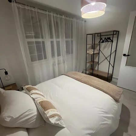 La Casa De Elena Con Terraza En El Centro ルーゴ