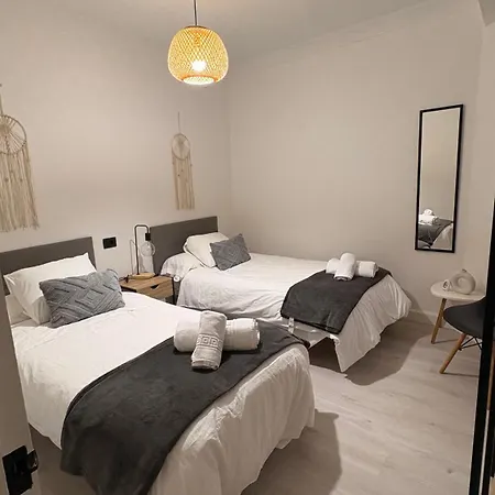 La Casa De Elena Con Terraza En El Centro * ルーゴ