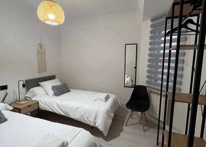 La Casa De Elena Con Terraza En El Centro *